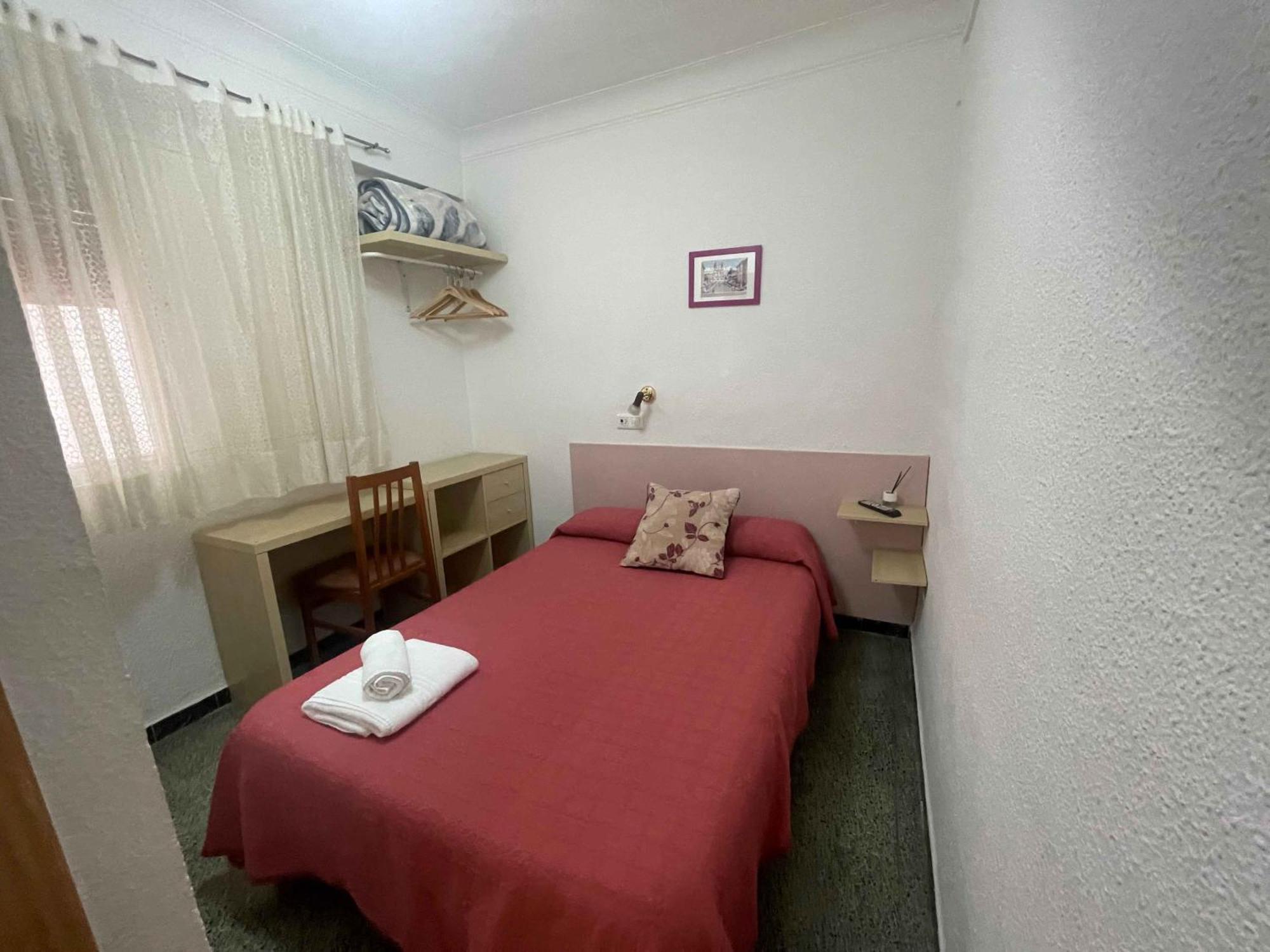 Hostal Cumbre Zaragoza Exterior photo