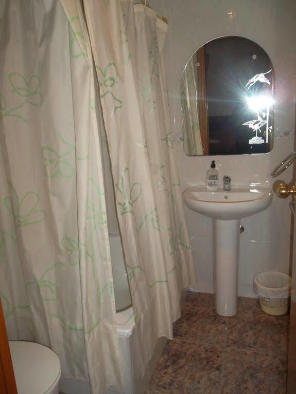 Hostal Cumbre Zaragoza Exterior photo
