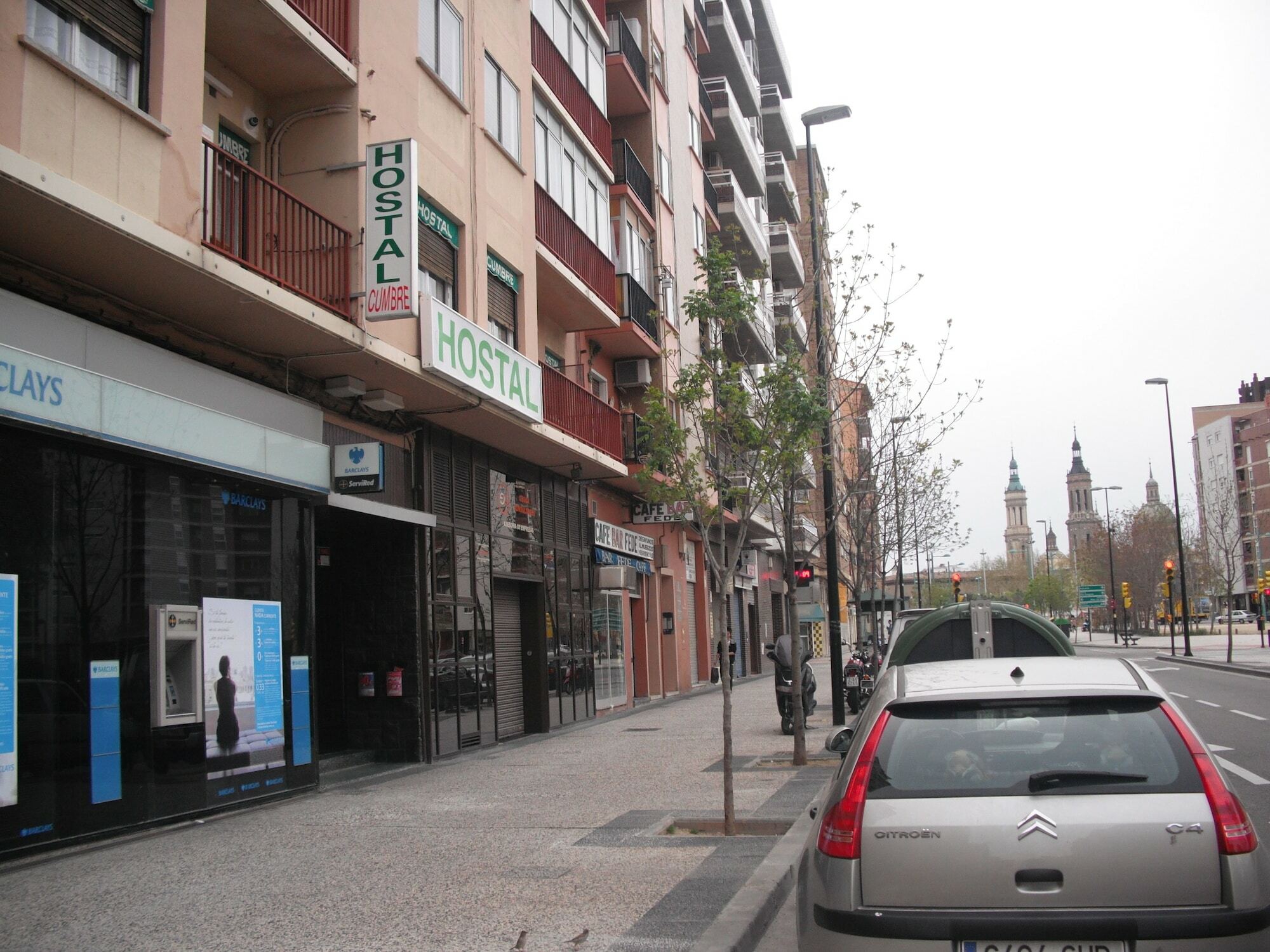 Hostal Cumbre Zaragoza Exterior photo